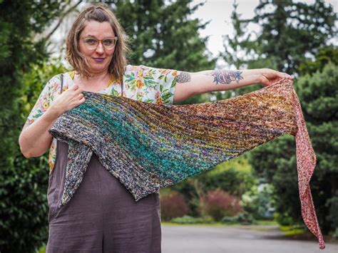Discovering the Healing Powers of the Obscure Spell Shawl
